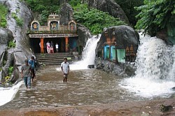 Kallatti Falls